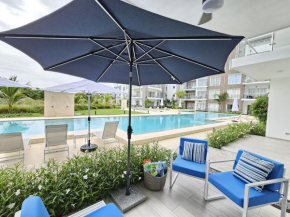 Melody 2BDR Condo with Pool View in Coral Bay #2